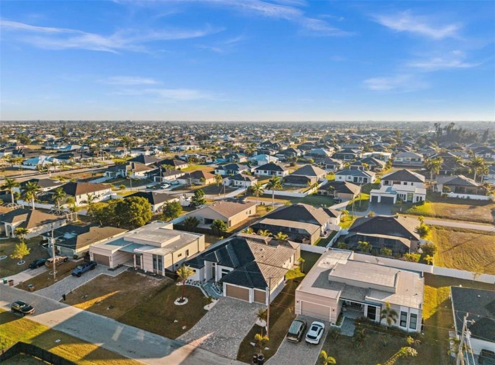 CAPE CORAL - Residential