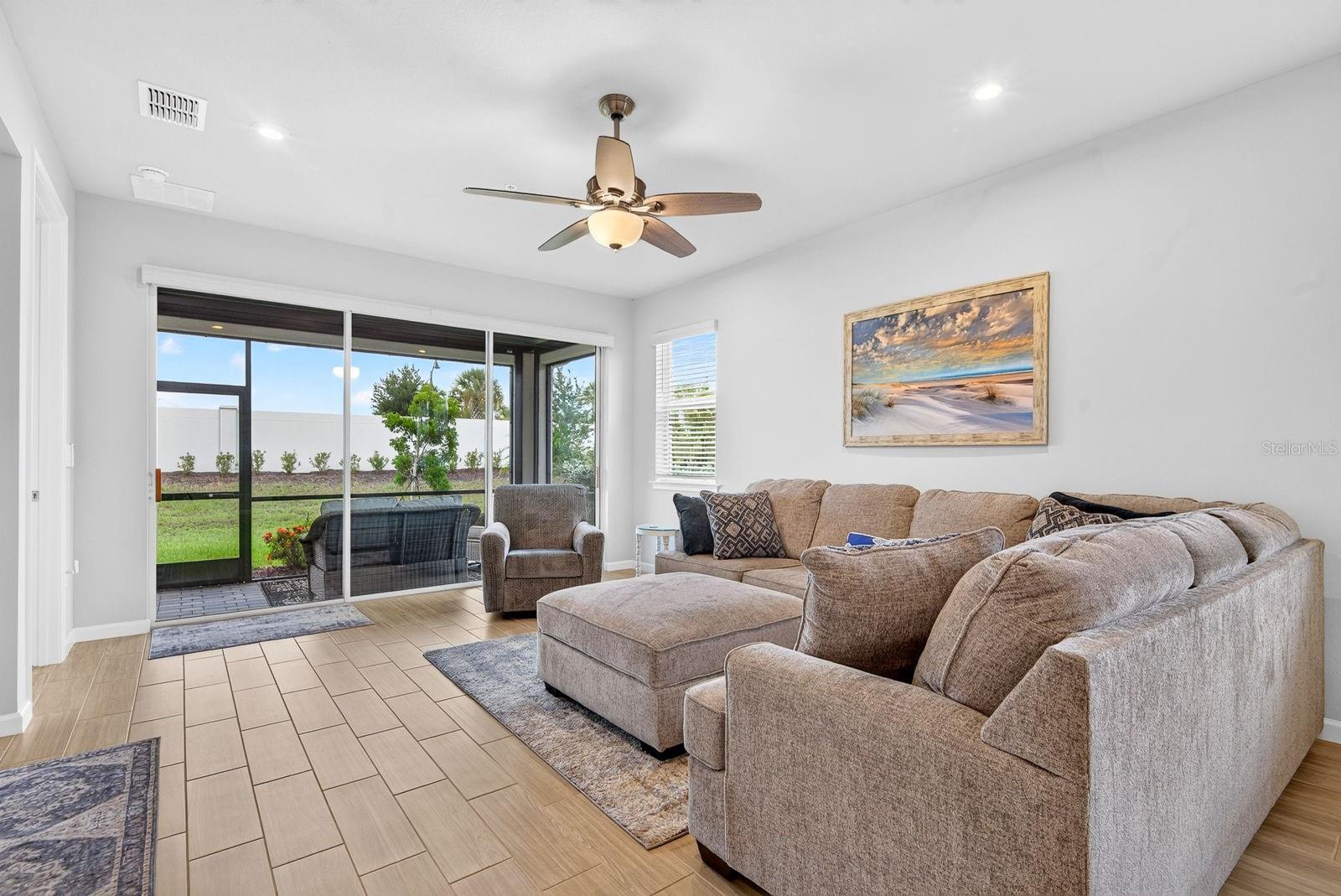 SUNSTONE VILLAGE F5 PHASE 2 - Residential