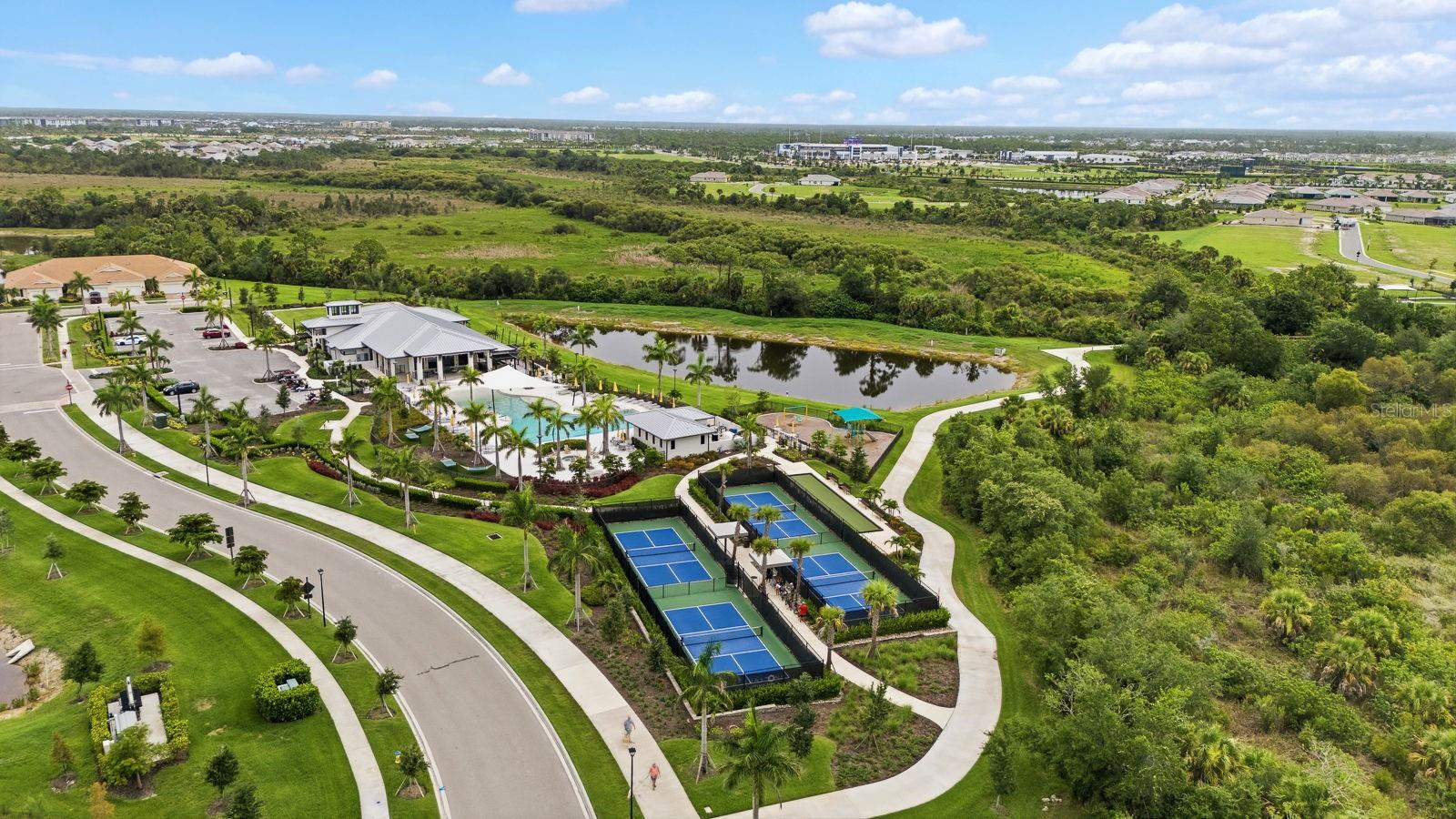 SUNSTONE VILLAGE F5 PHASE 2 - Residential