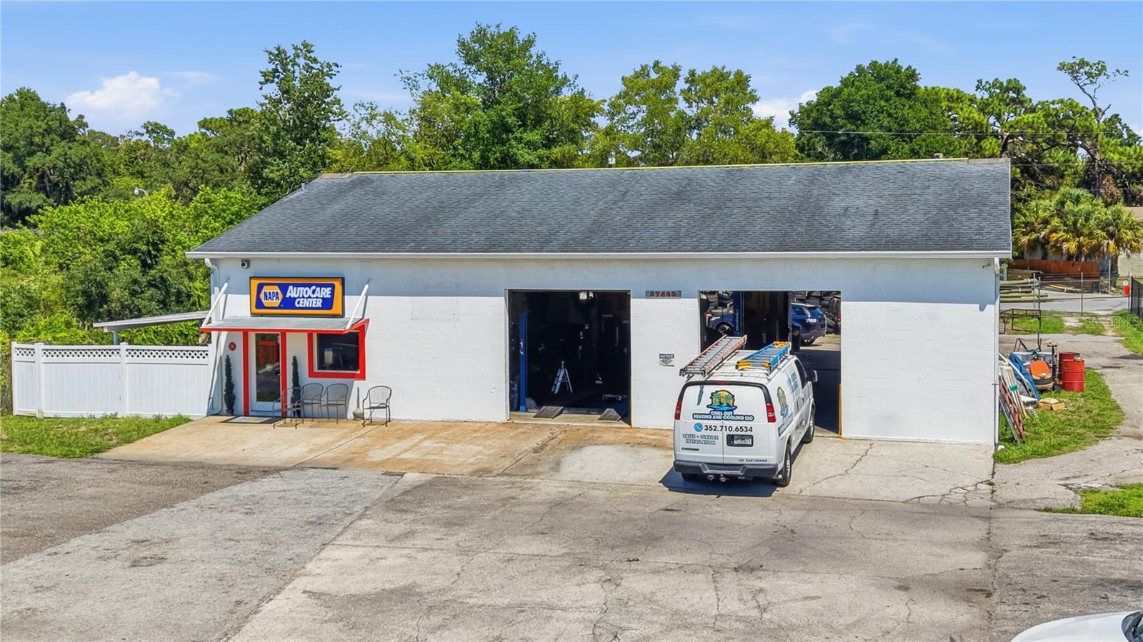 Excellent opportunity on highly visible US Highway 19 corridor in Hudson. This commercial property offers strong frontage and exposure on one of the busiest north-south highways in Pasco County. 

Property is currently Tenant-occupied with an active lease in place, providing immediate income for investors. Ideal for those seeking a stabilized commercial asset or future owner-user. Convenient access, and strong visibility.
Tenant on property, appointment required.