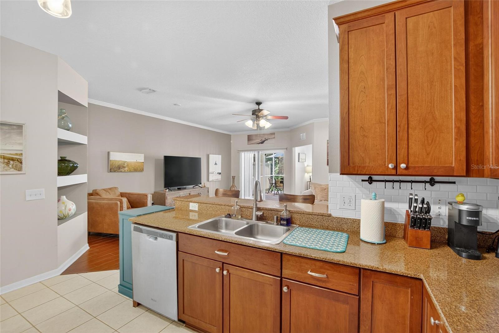 BALLANTRAE VILLAGE 01 - Residential