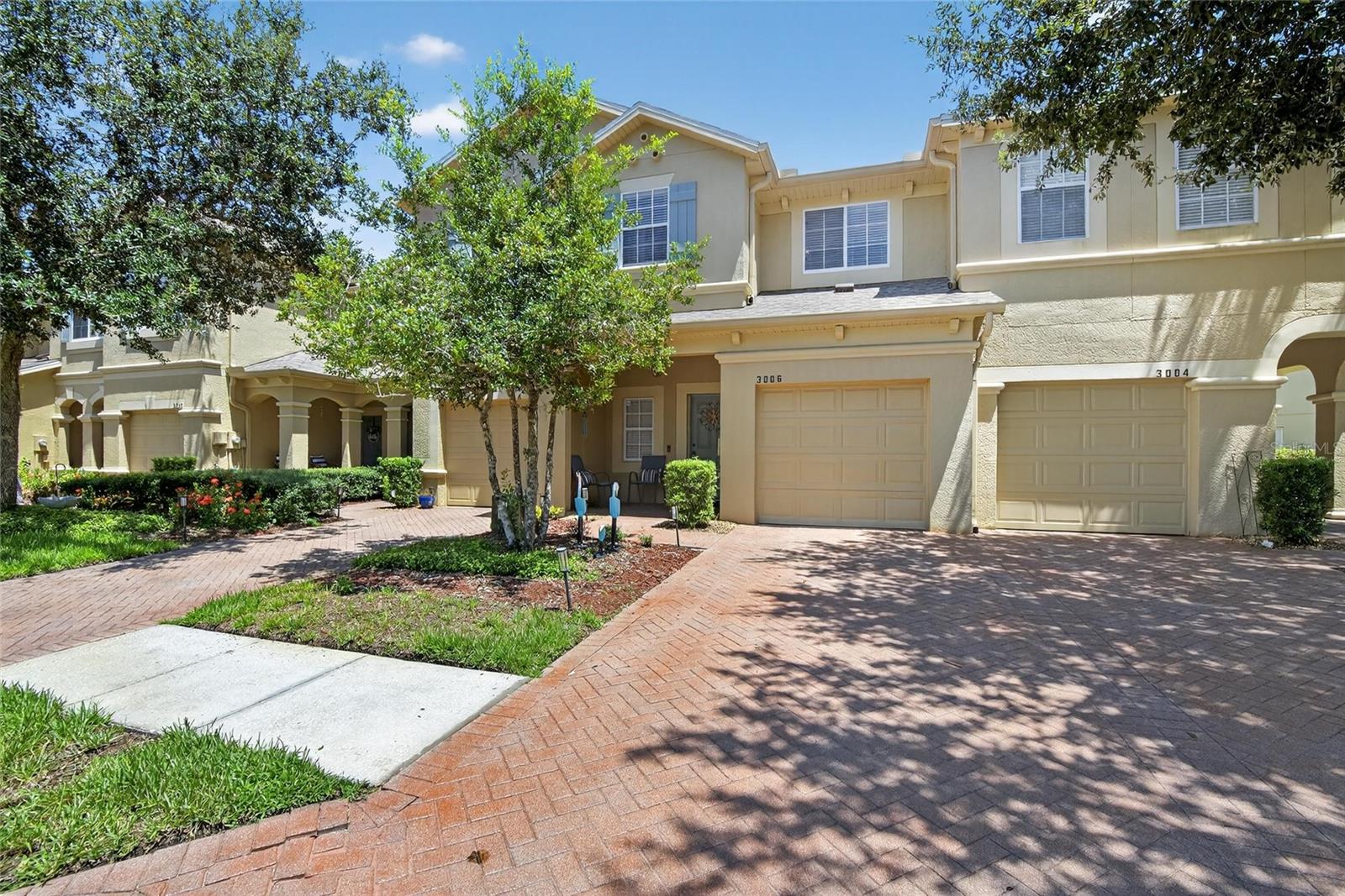 BALLANTRAE VILLAGE 01 - Residential