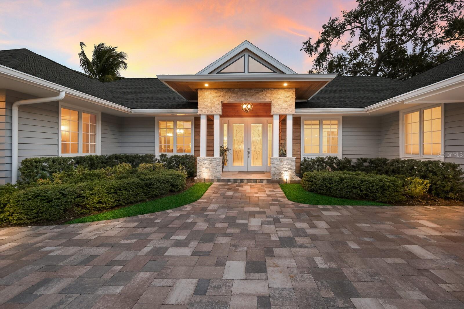 SIESTA PROPERTIES INC - Residential