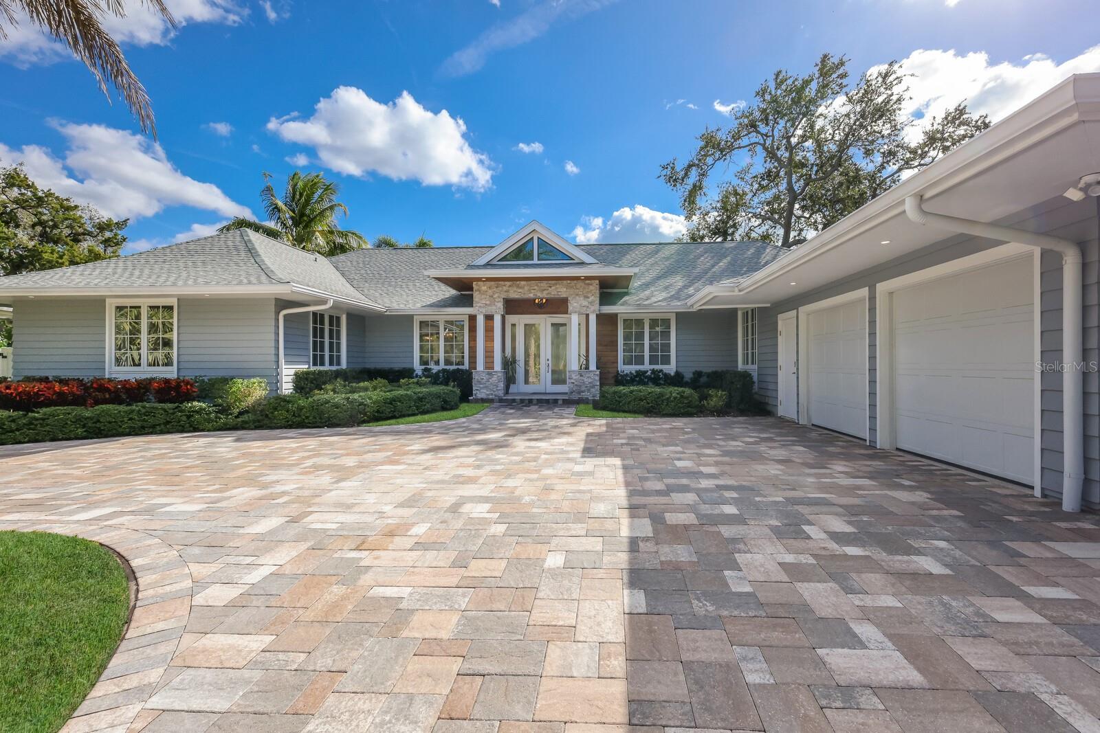 SIESTA PROPERTIES INC - Residential