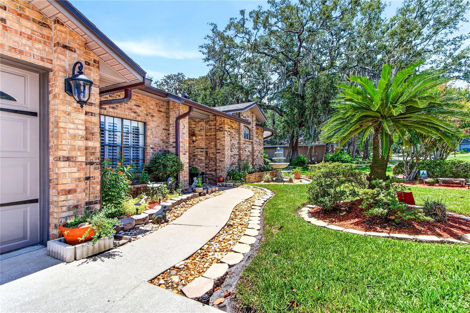 CEDAR BEND - Residential