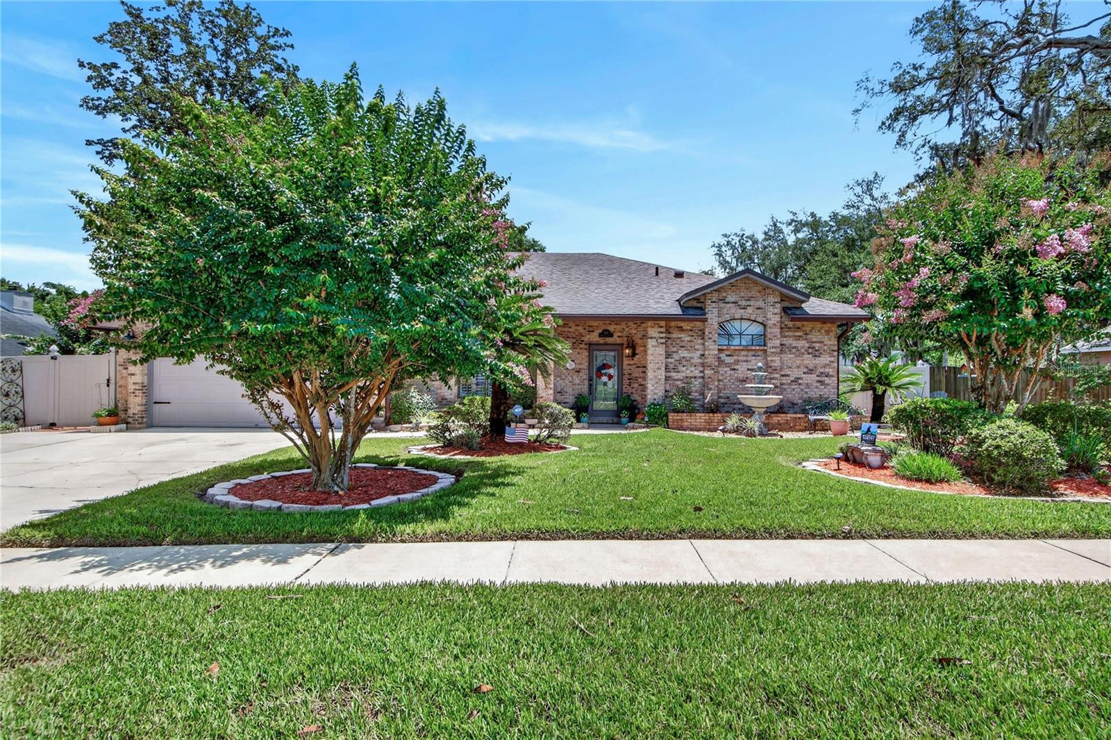 CEDAR BEND - Residential