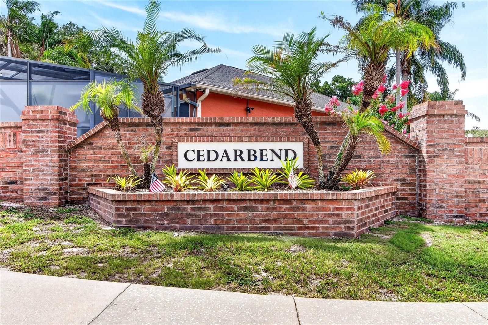 CEDAR BEND - Residential