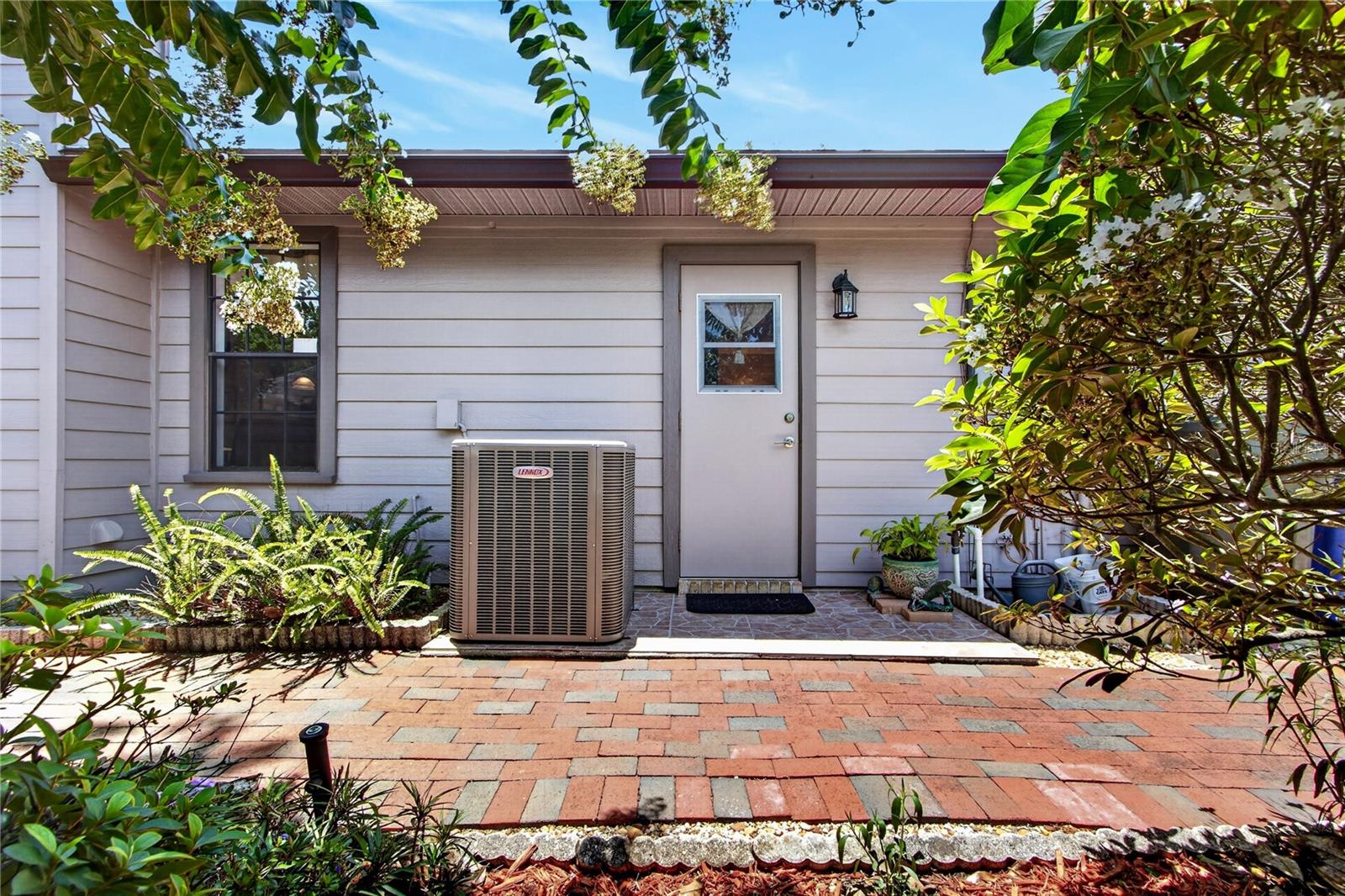 CEDAR BEND - Residential