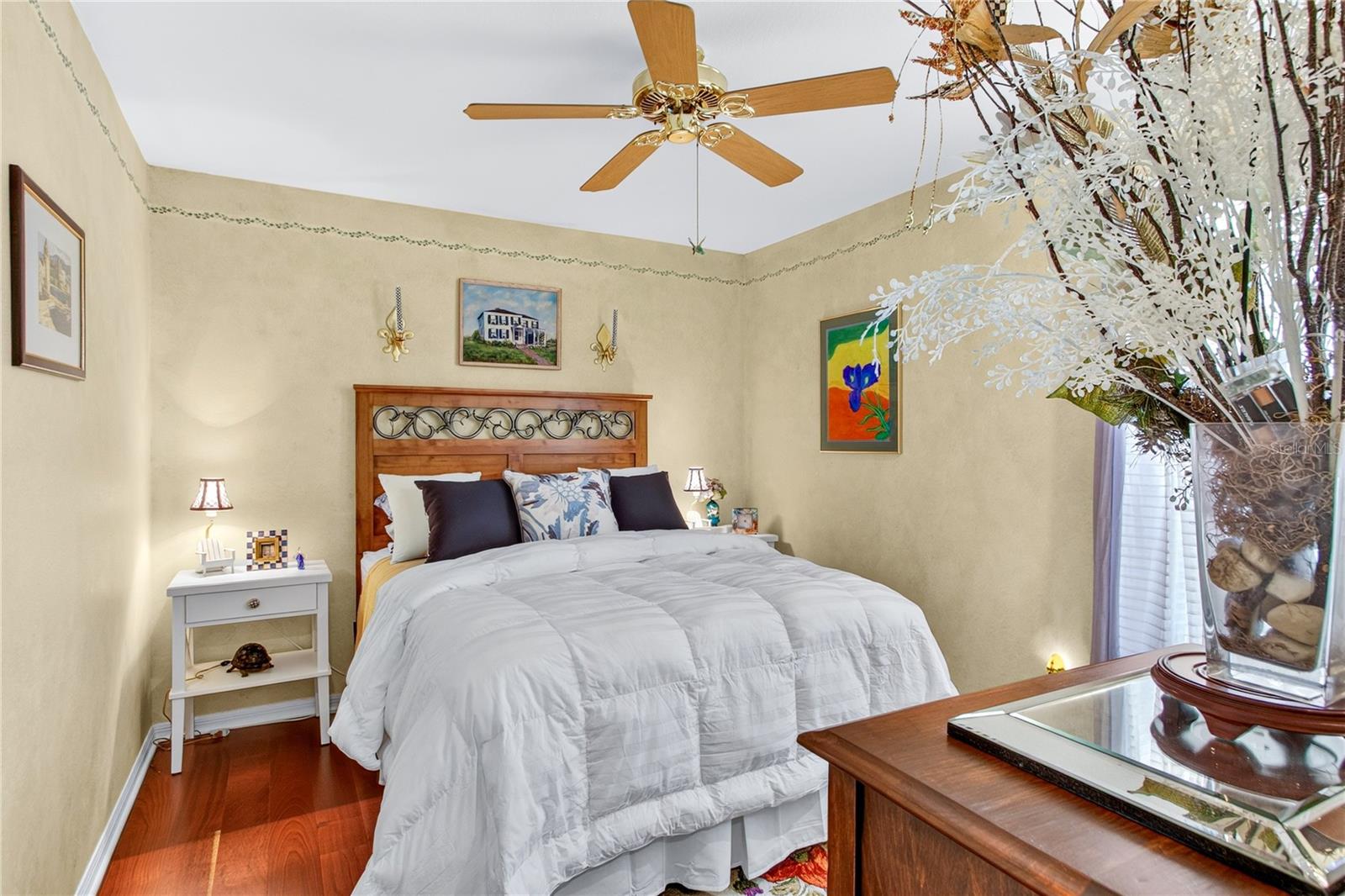 CEDAR BEND - Residential