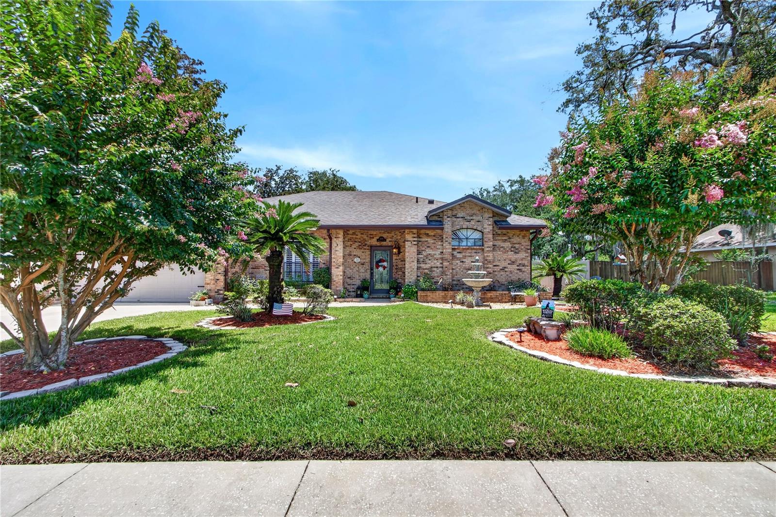 CEDAR BEND - Residential