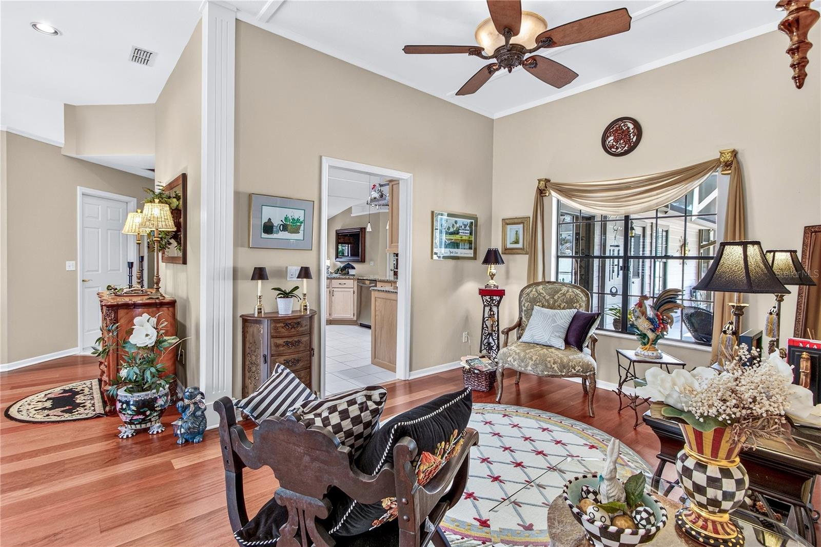 CEDAR BEND - Residential