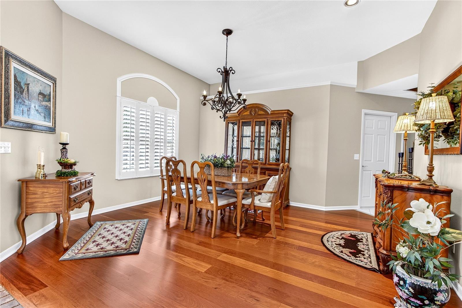 CEDAR BEND - Residential
