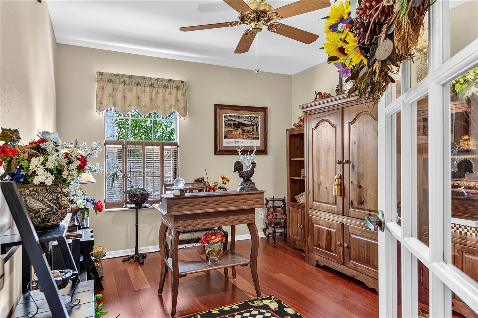CEDAR BEND - Residential