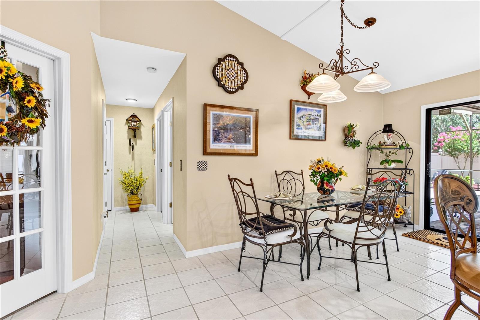 CEDAR BEND - Residential