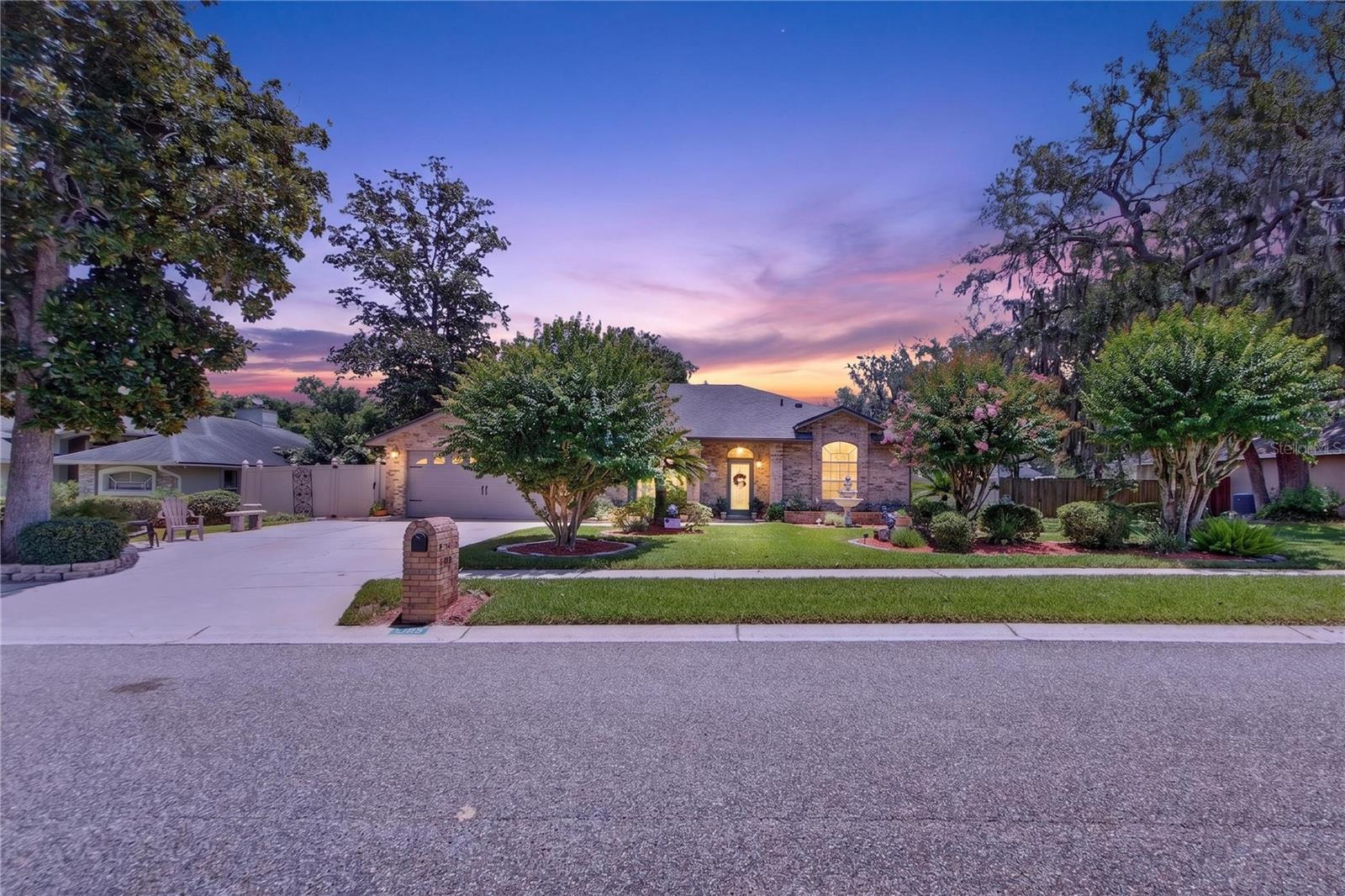 CEDAR BEND - Residential