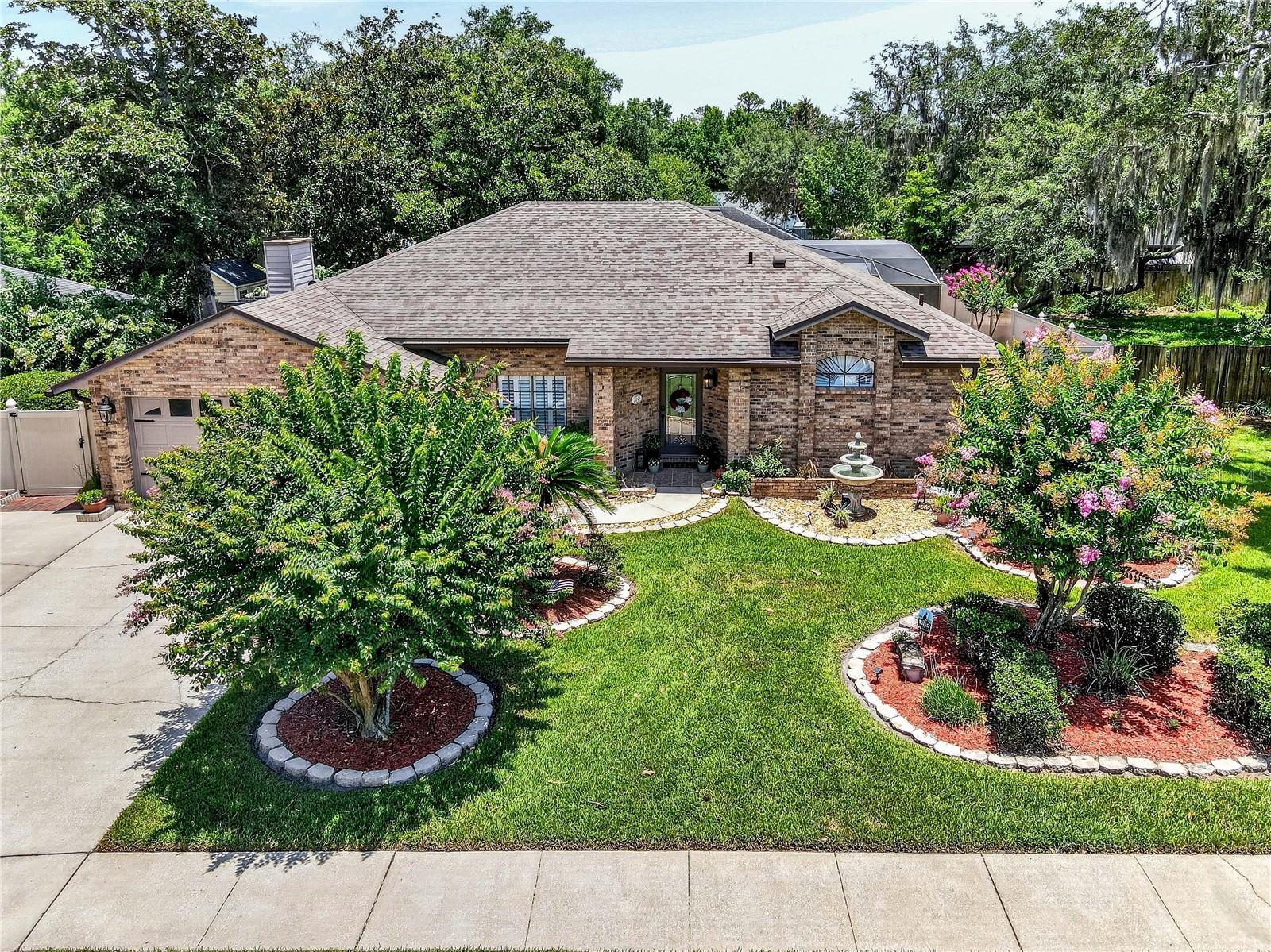 CEDAR BEND - Residential