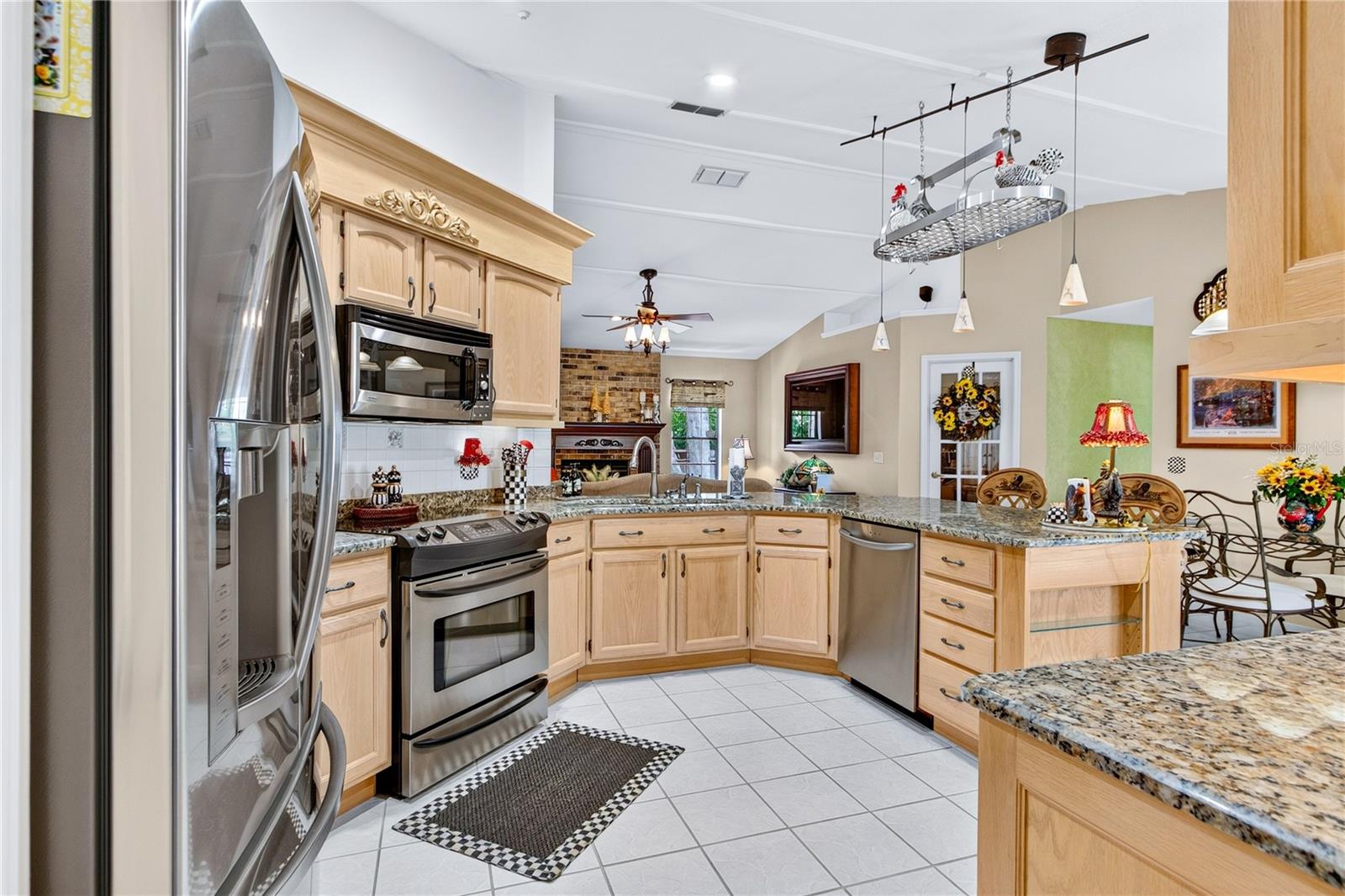CEDAR BEND - Residential