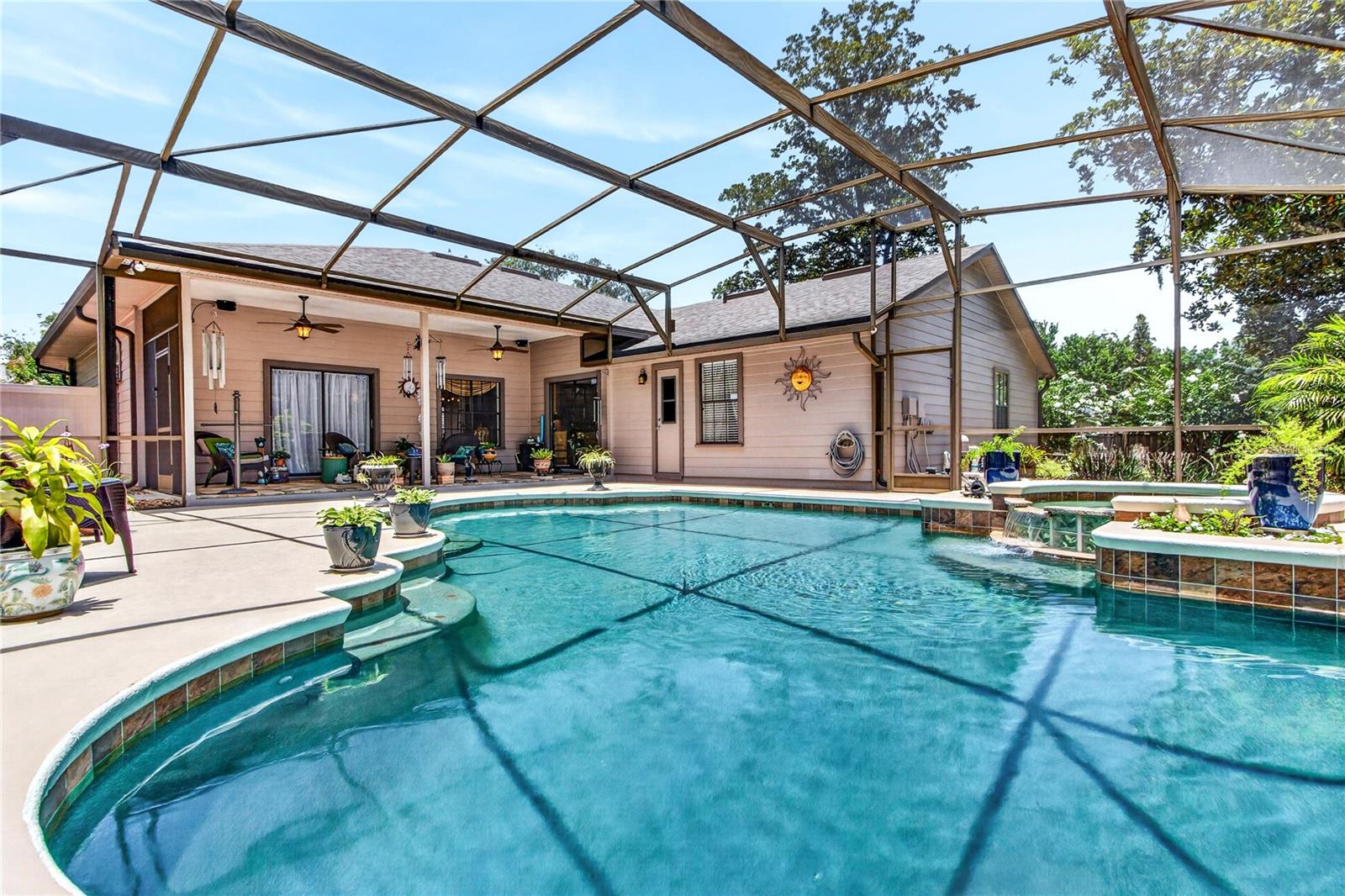 CEDAR BEND - Residential