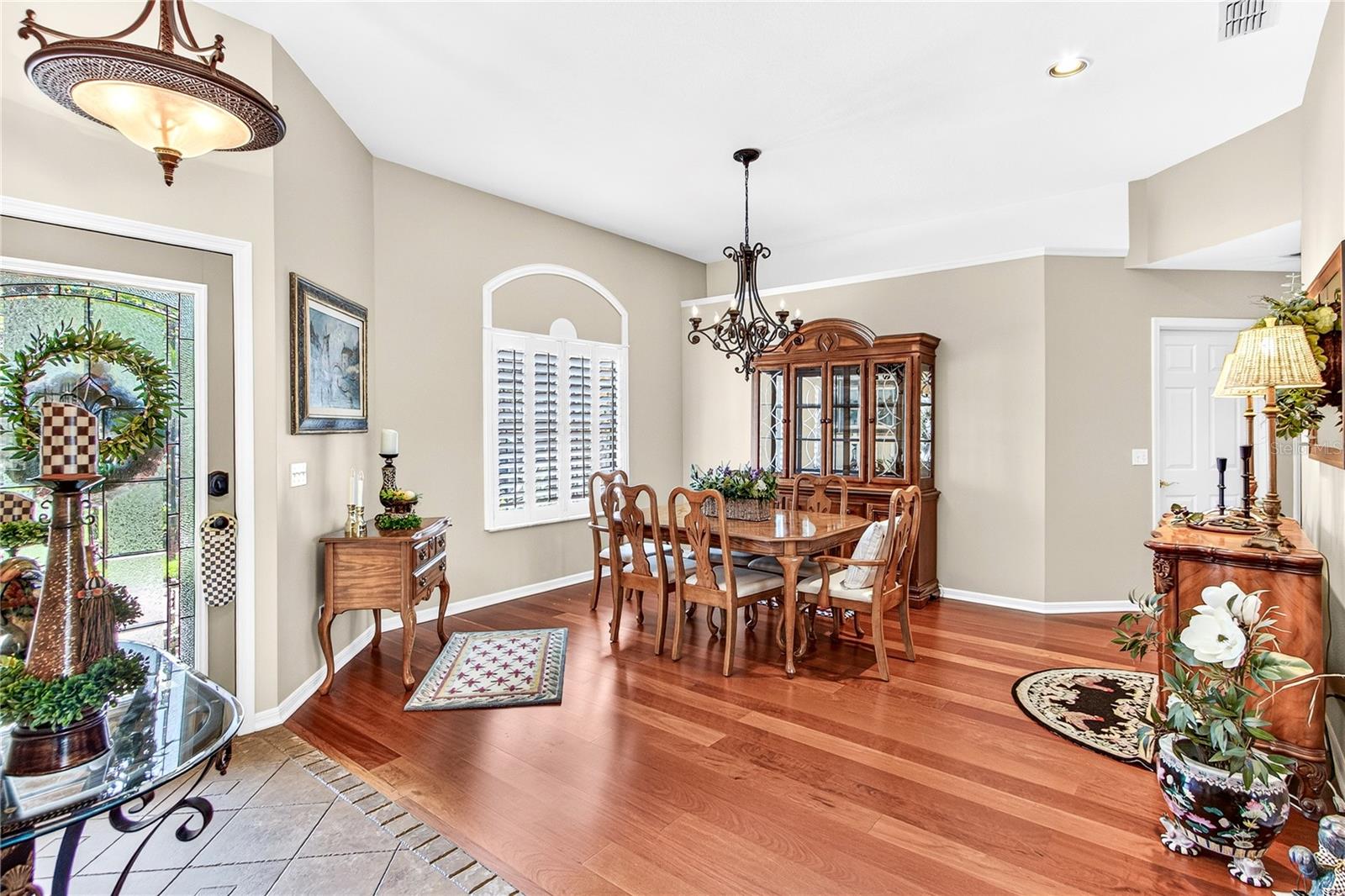 CEDAR BEND - Residential
