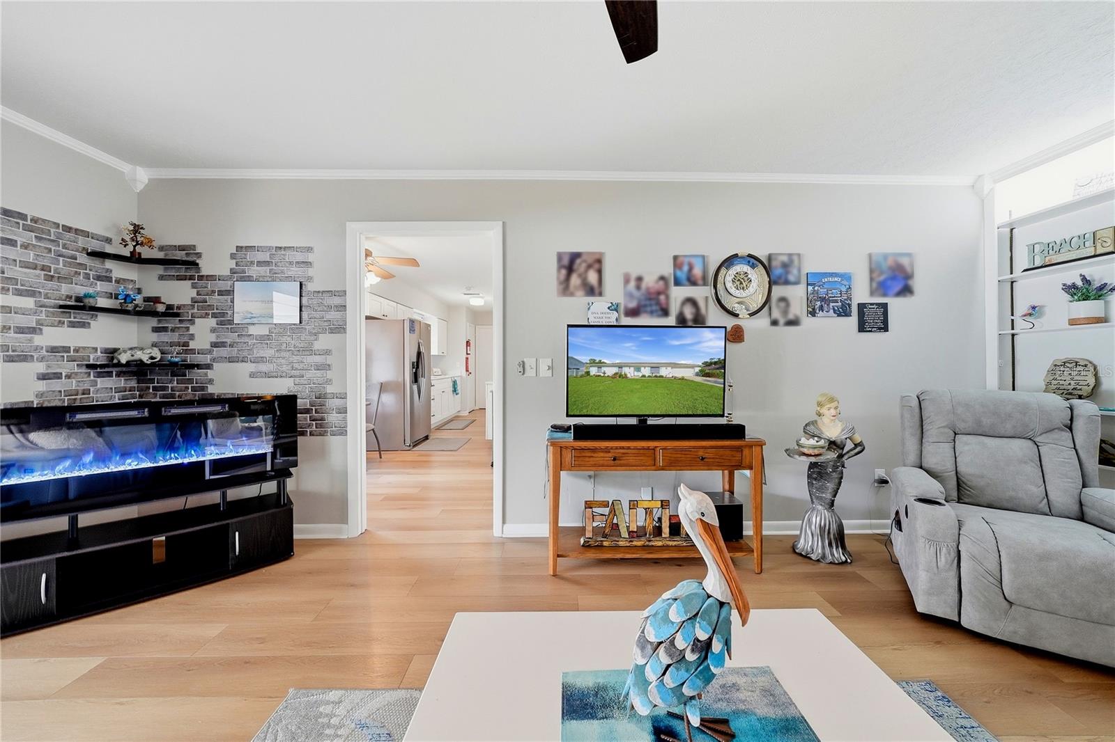 WOODBRIAR VILLAGE UNIT III - Residential