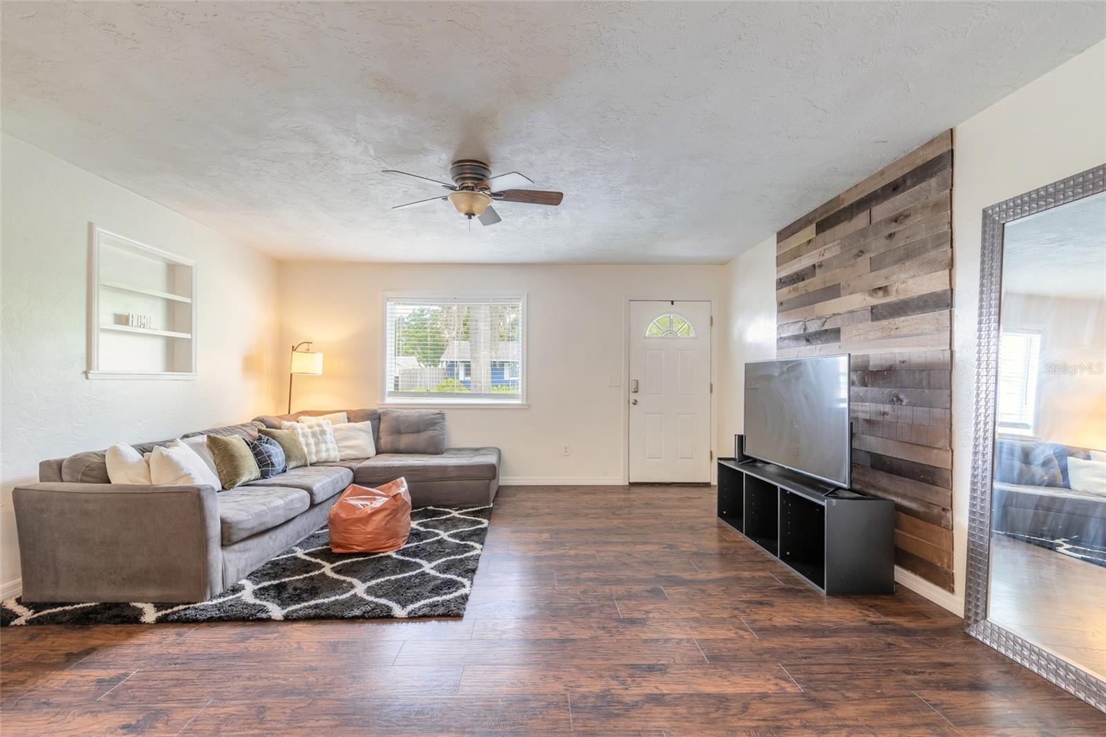FLORIDA SHORES 01 - Residential