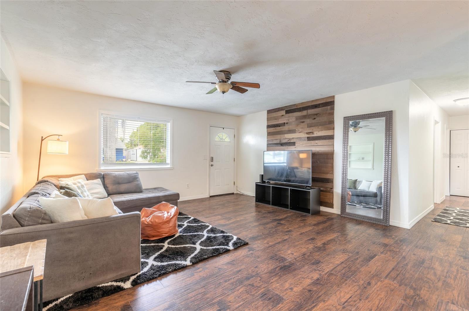 FLORIDA SHORES 01 - Residential