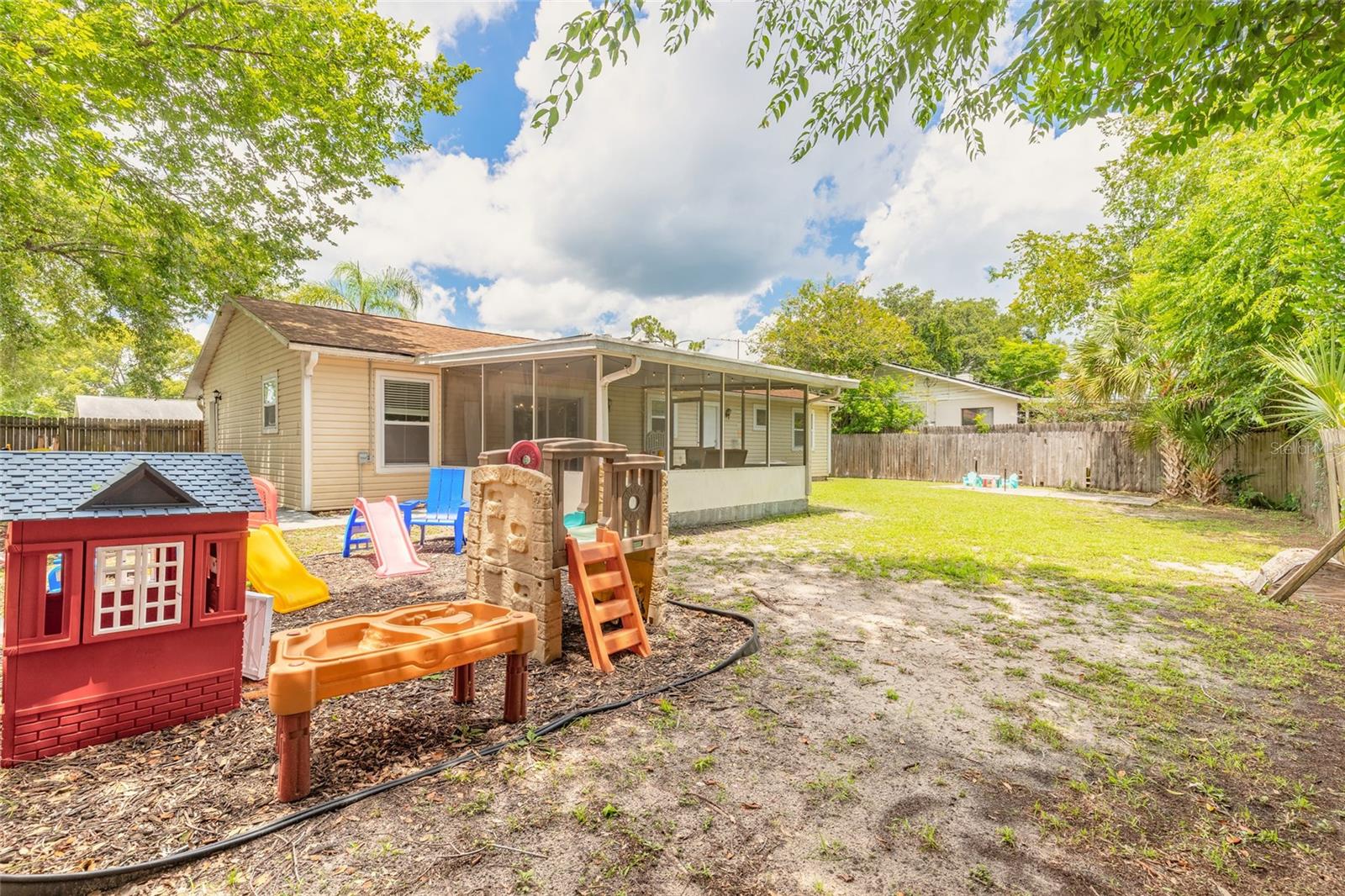 FLORIDA SHORES 01 - Residential