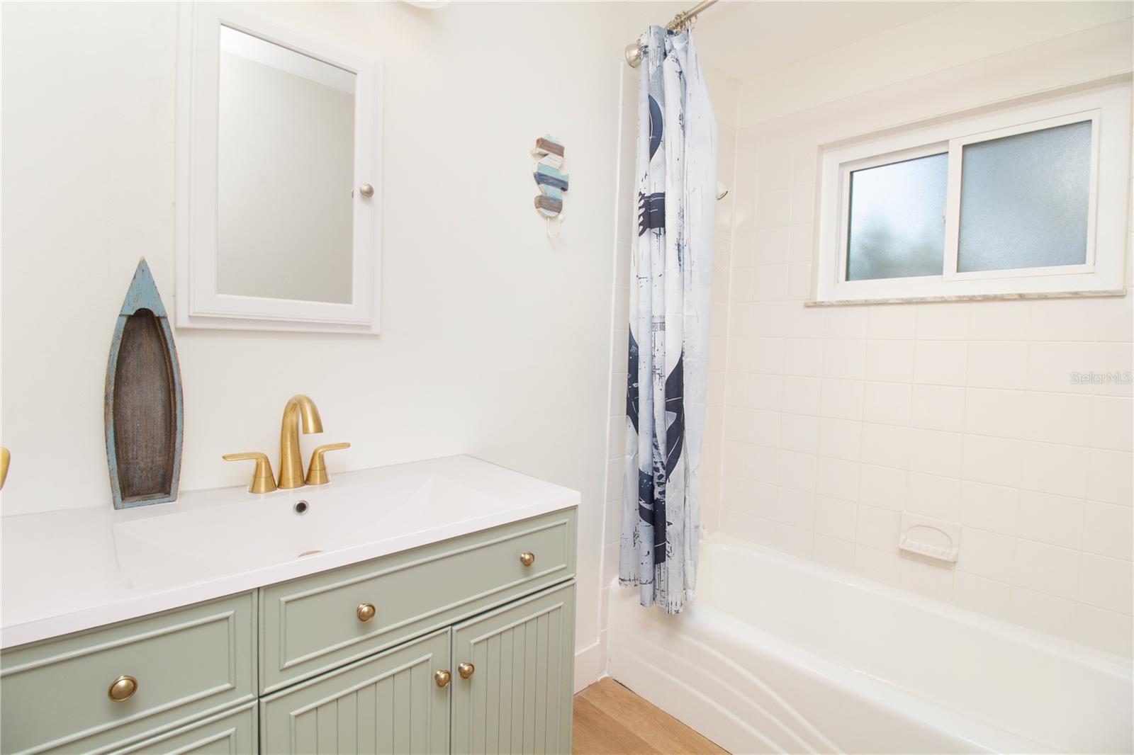 BAYWOOD VILLAGE - Residential