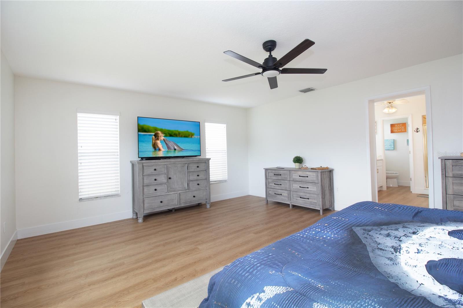 BAYWOOD VILLAGE - Residential