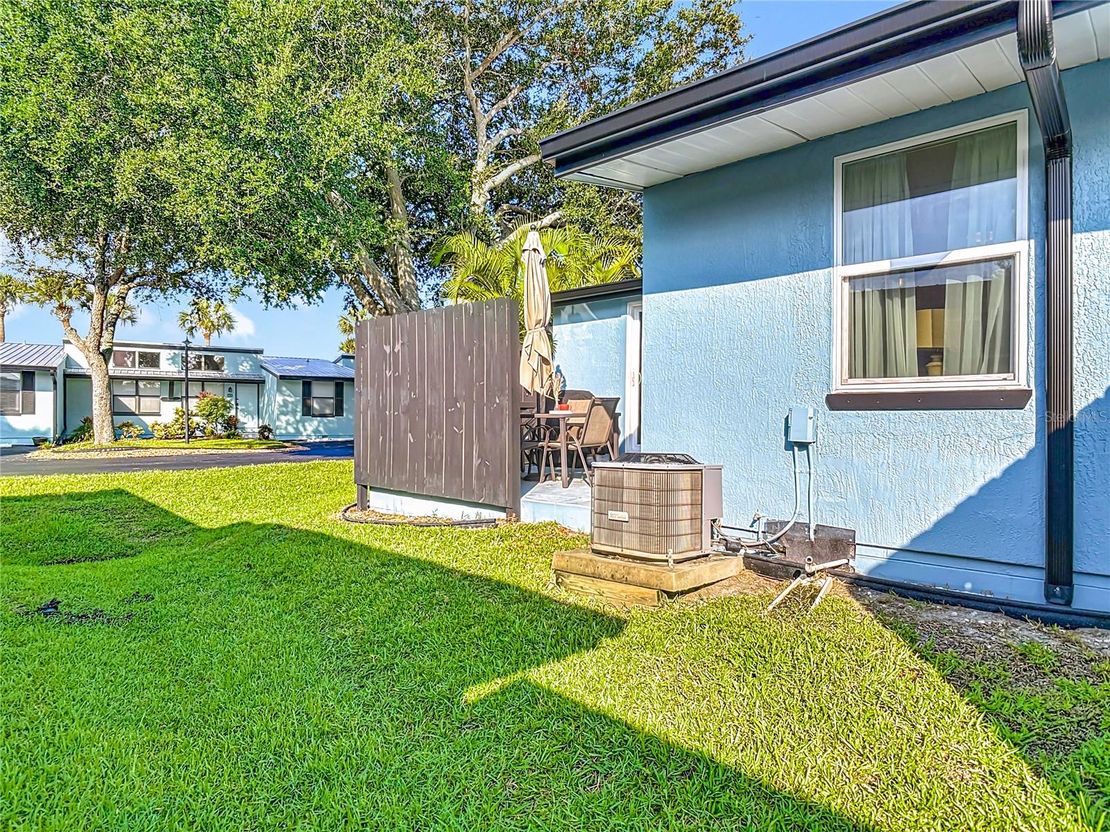 RIVERWALK CONDO - Residential
