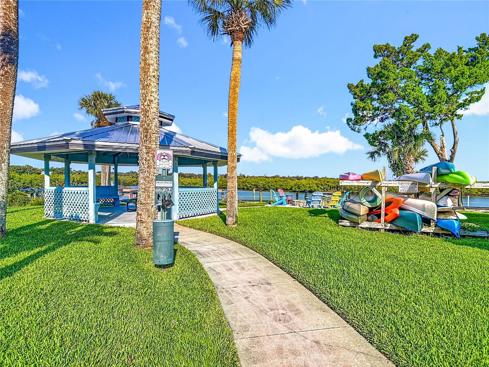 RIVERWALK CONDO - Residential