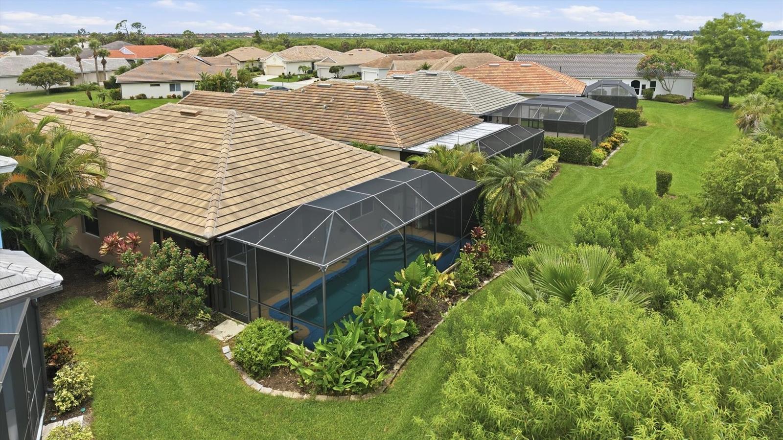 RIVERWOOD - Residential