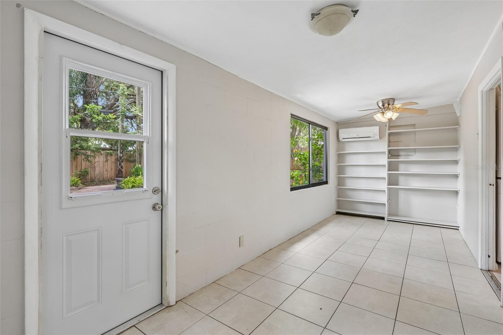 SUNSET GARDENS - Residential