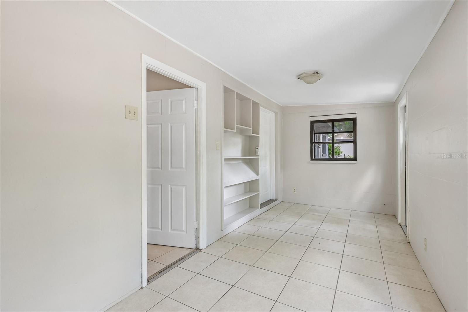 SUNSET GARDENS - Residential