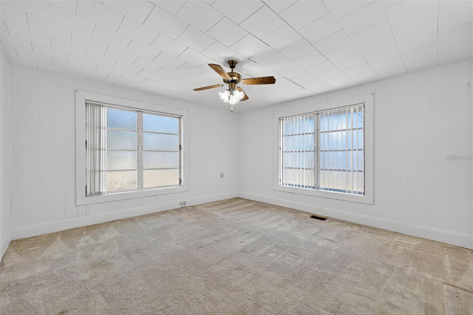 CATHCARTS SQUARE - Residential