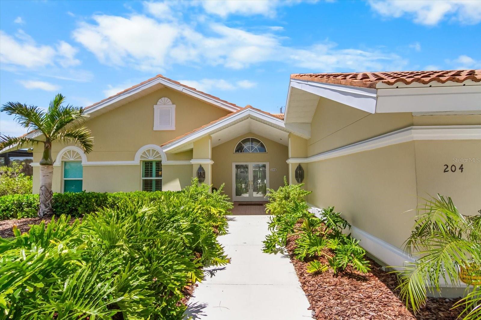 SOUTHBAY YACHT & RACQUET CLUB - Residential