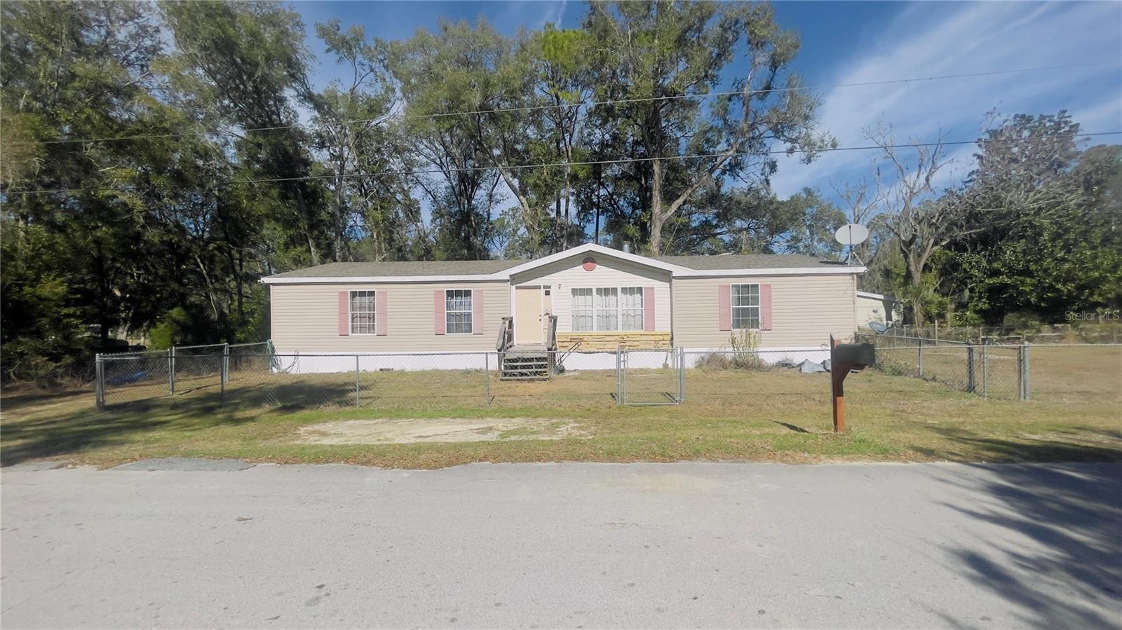 LIBBY HTS M H COMMUNITY - Residential