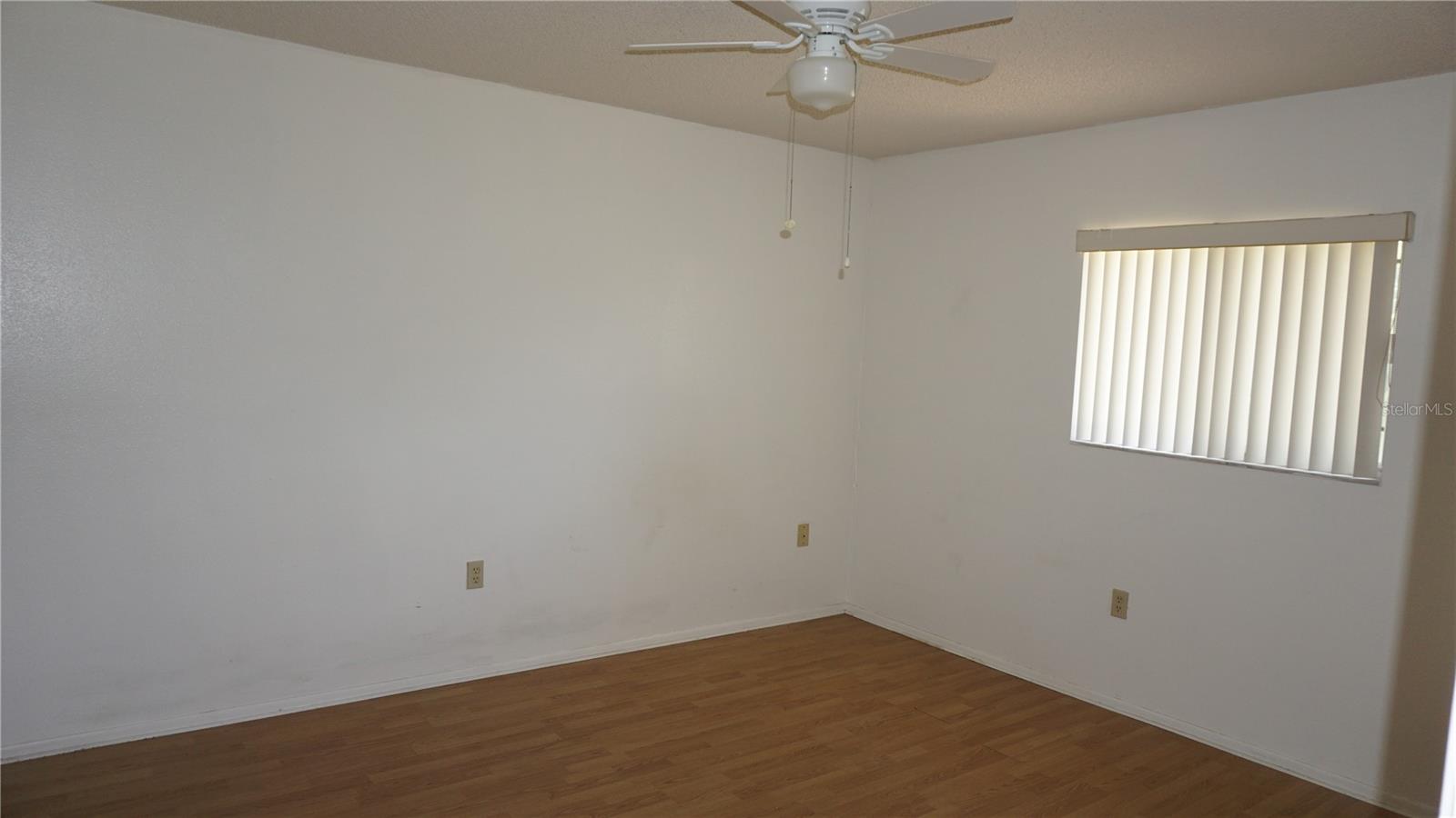 VILLAGE WOODS CONDO PH 03 - Residential