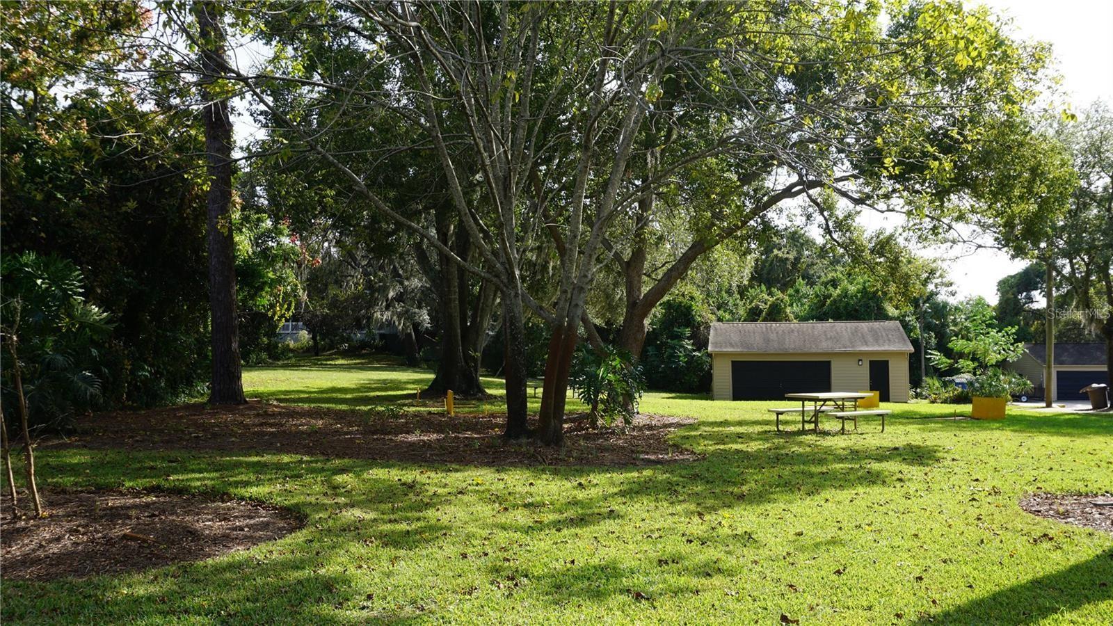 VILLAGE WOODS CONDO PH 03 - Residential