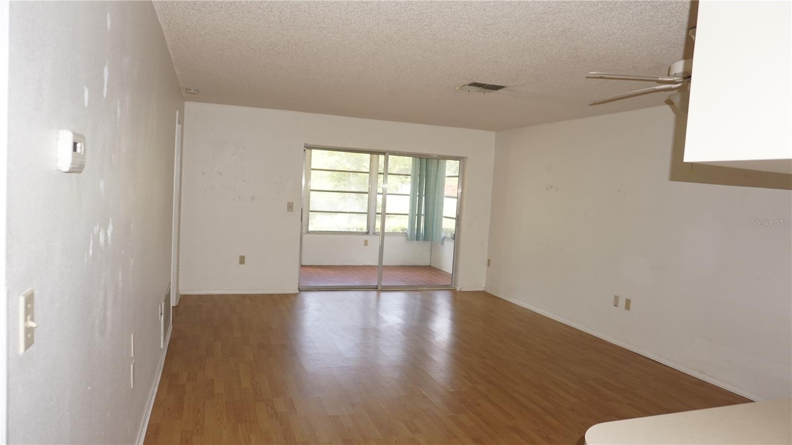 VILLAGE WOODS CONDO PH 03 - Residential