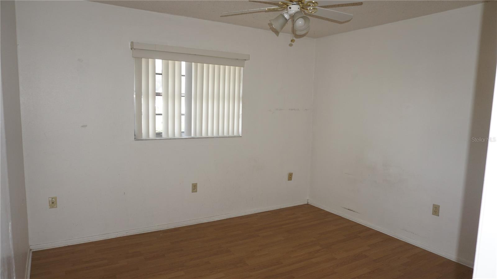 VILLAGE WOODS CONDO PH 03 - Residential