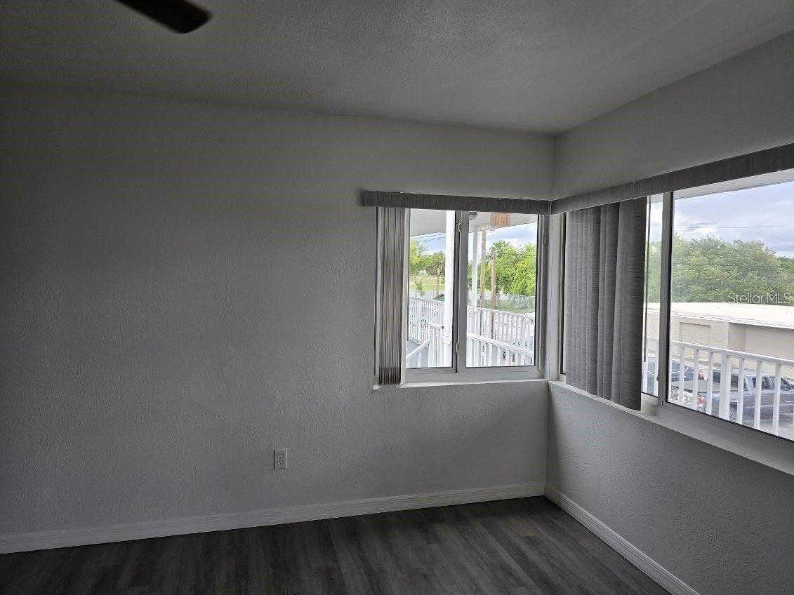800 NORTH FISKE CONDO APTS - Residential