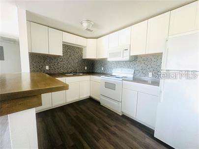 800 NORTH FISKE CONDO APTS - Residential
