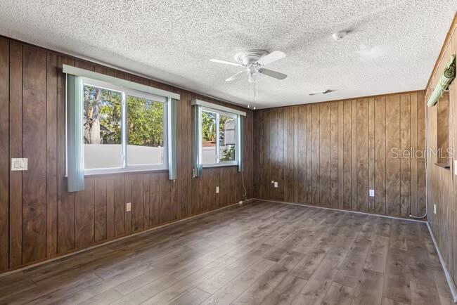 OWENS - Residential Lease