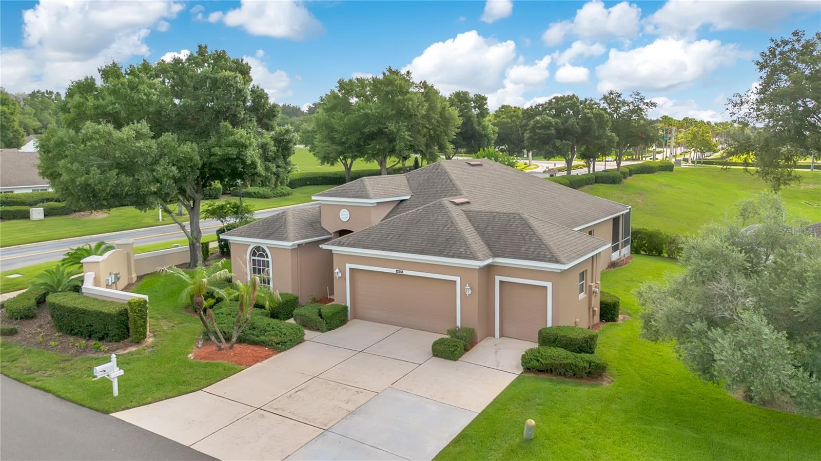 CAMBRIDGE AT KINGS RIDGE - Residential