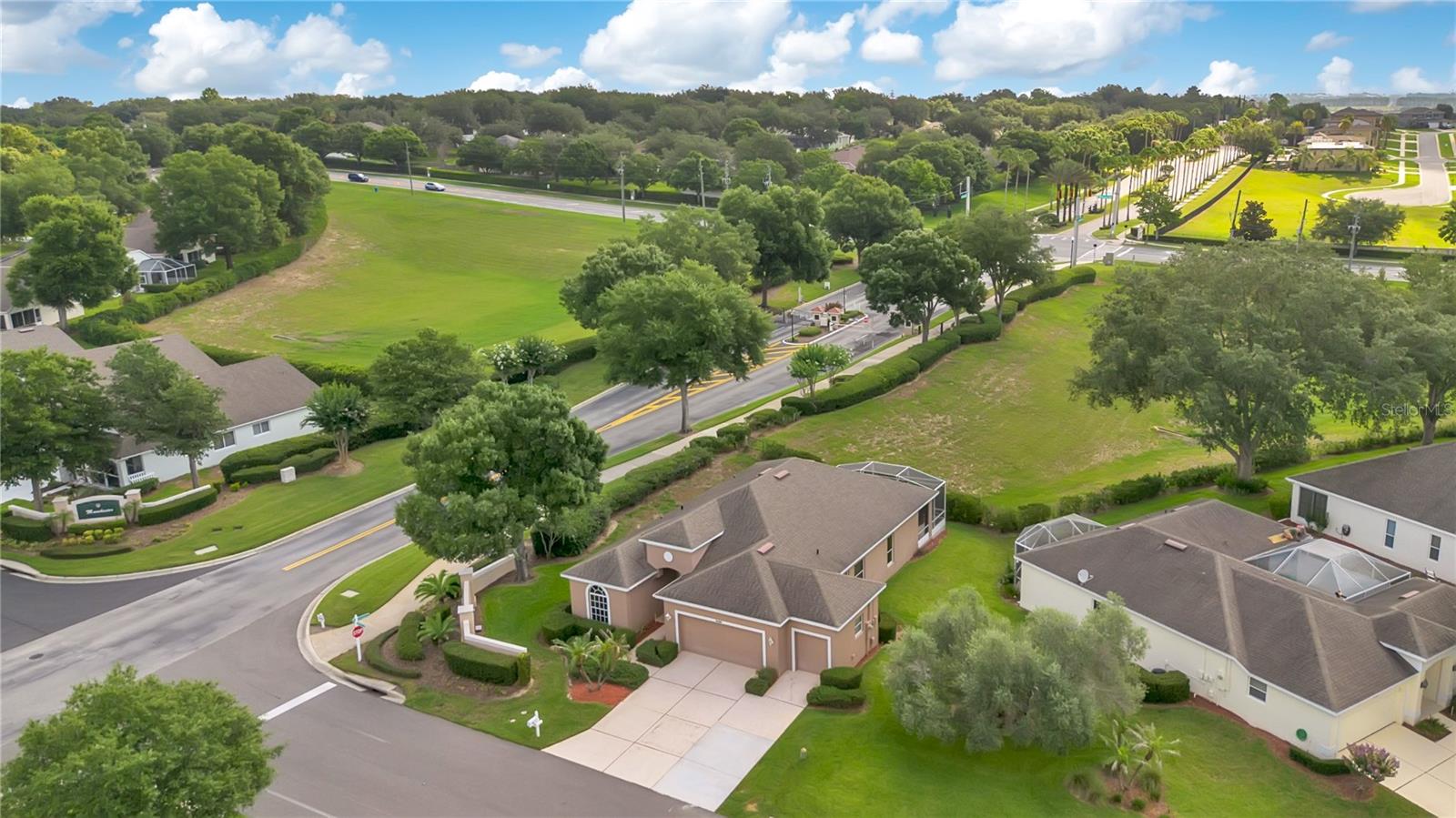 CAMBRIDGE AT KINGS RIDGE - Residential