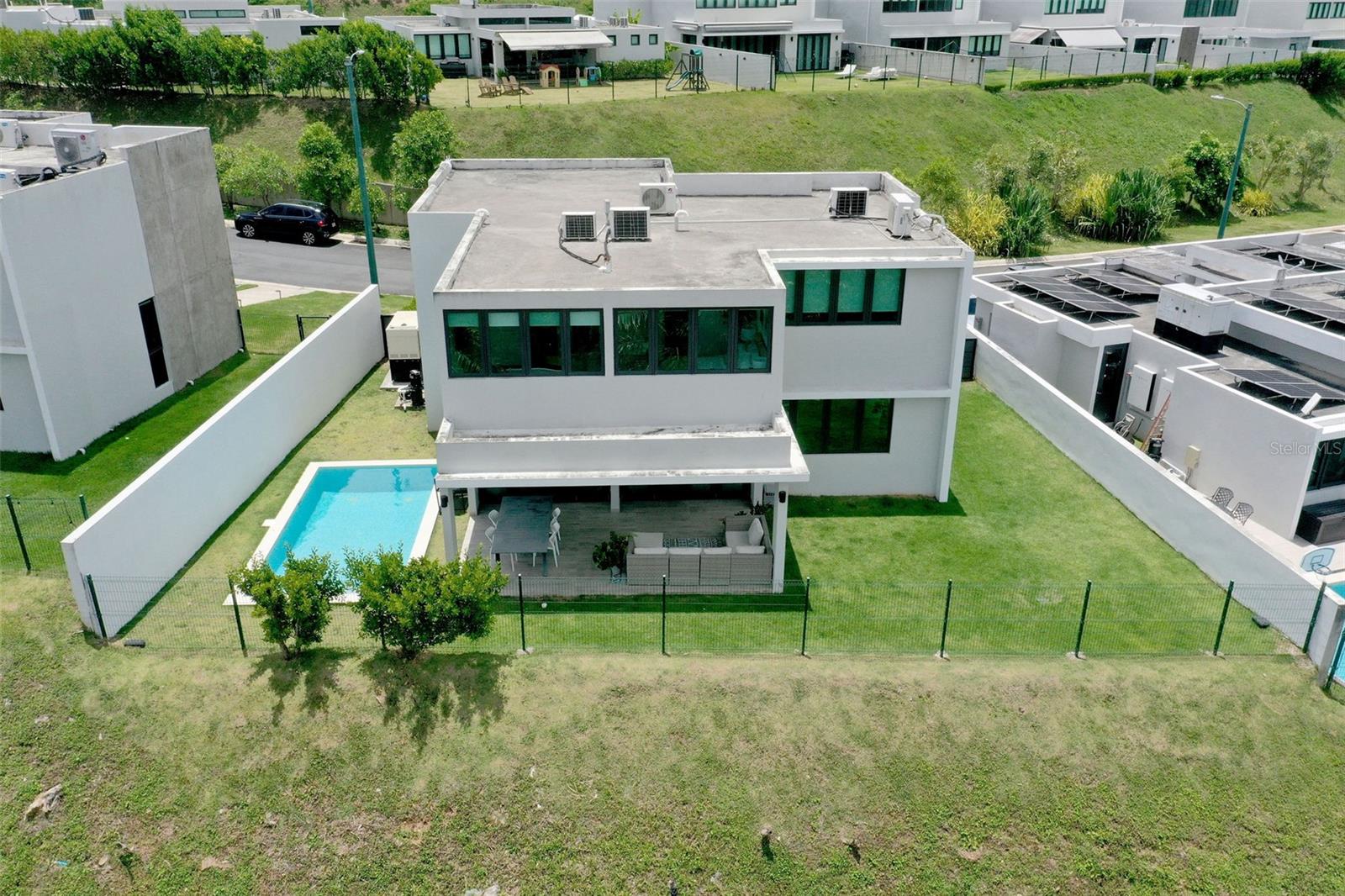 MONTEAZUL - Residential