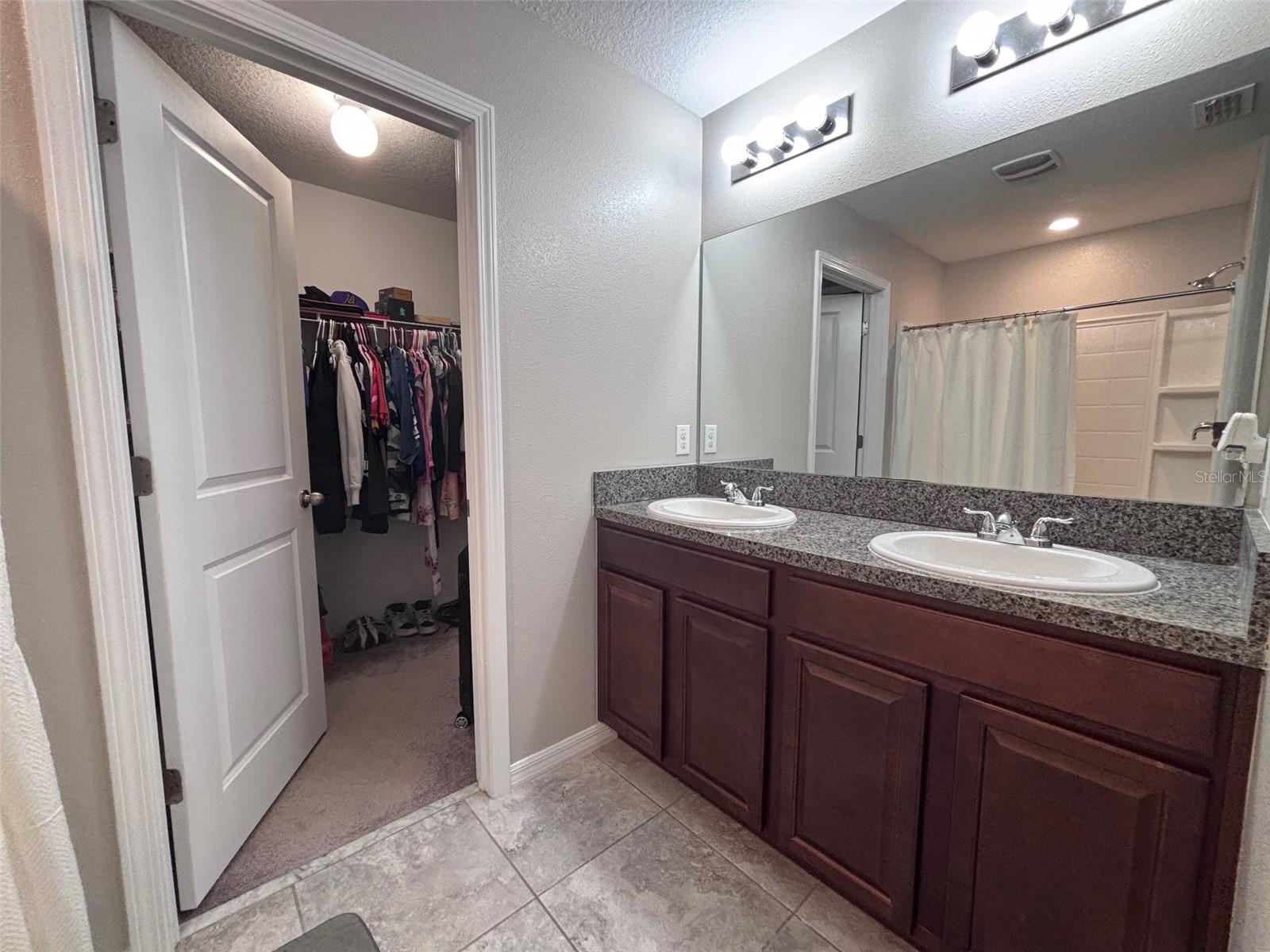 RIVERBEND WEST PH 1 - Residential