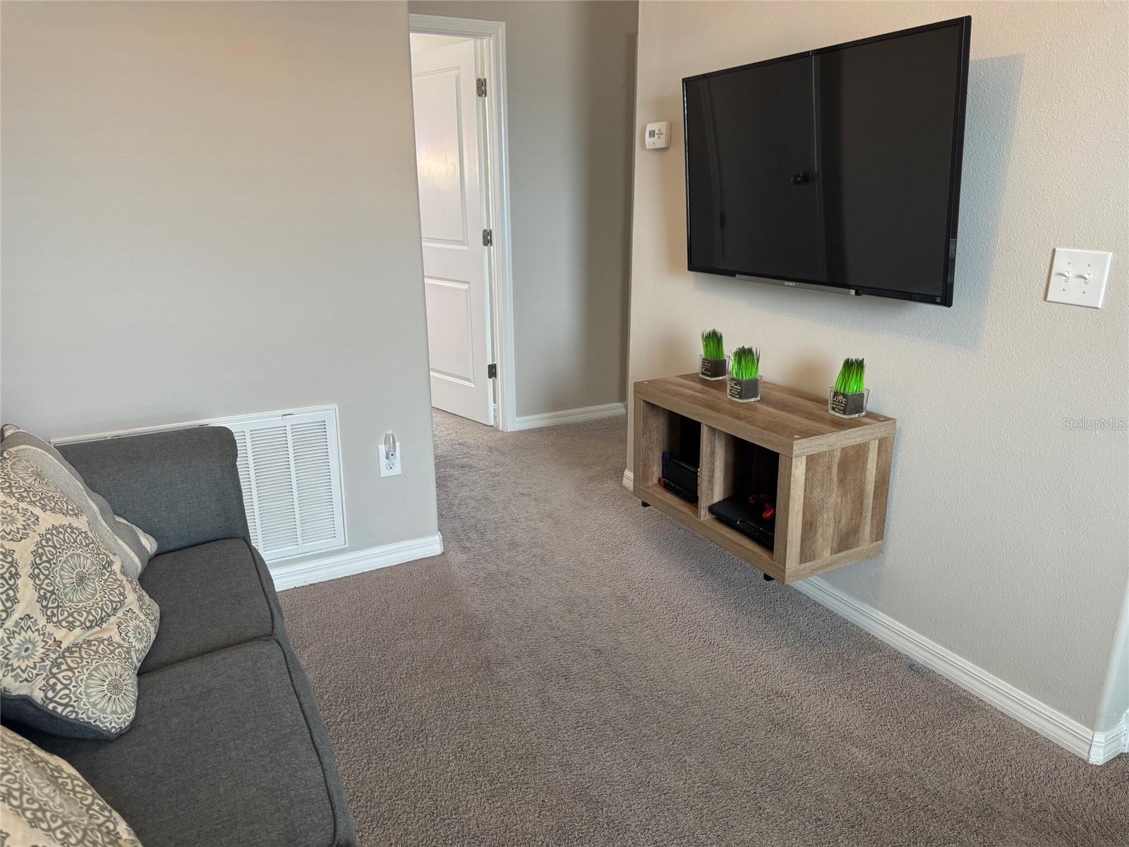 RIVERBEND WEST PH 1 - Residential