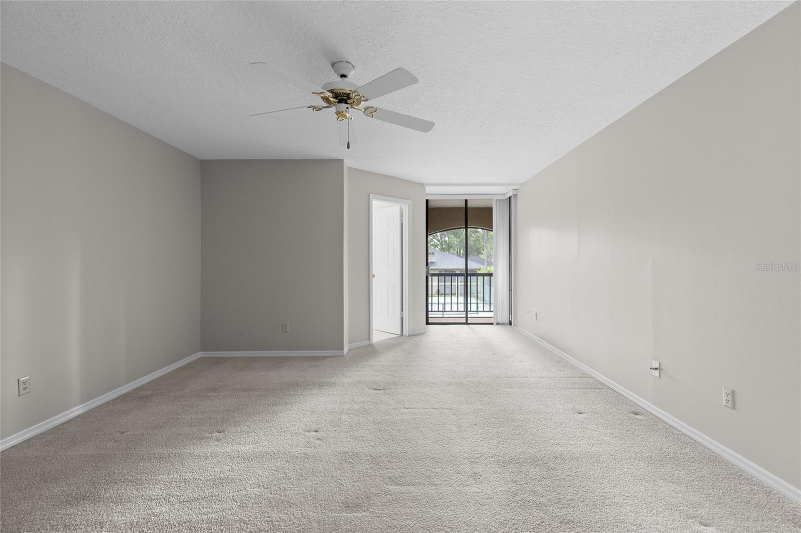 KENSINGTON PARK PH 3 A CONDO - Residential